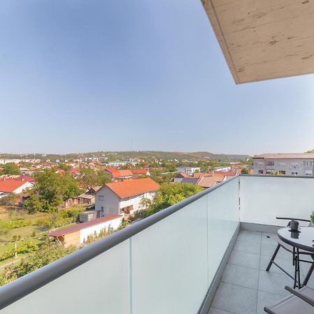 Vancouver Flat Oradea Buitenkant foto