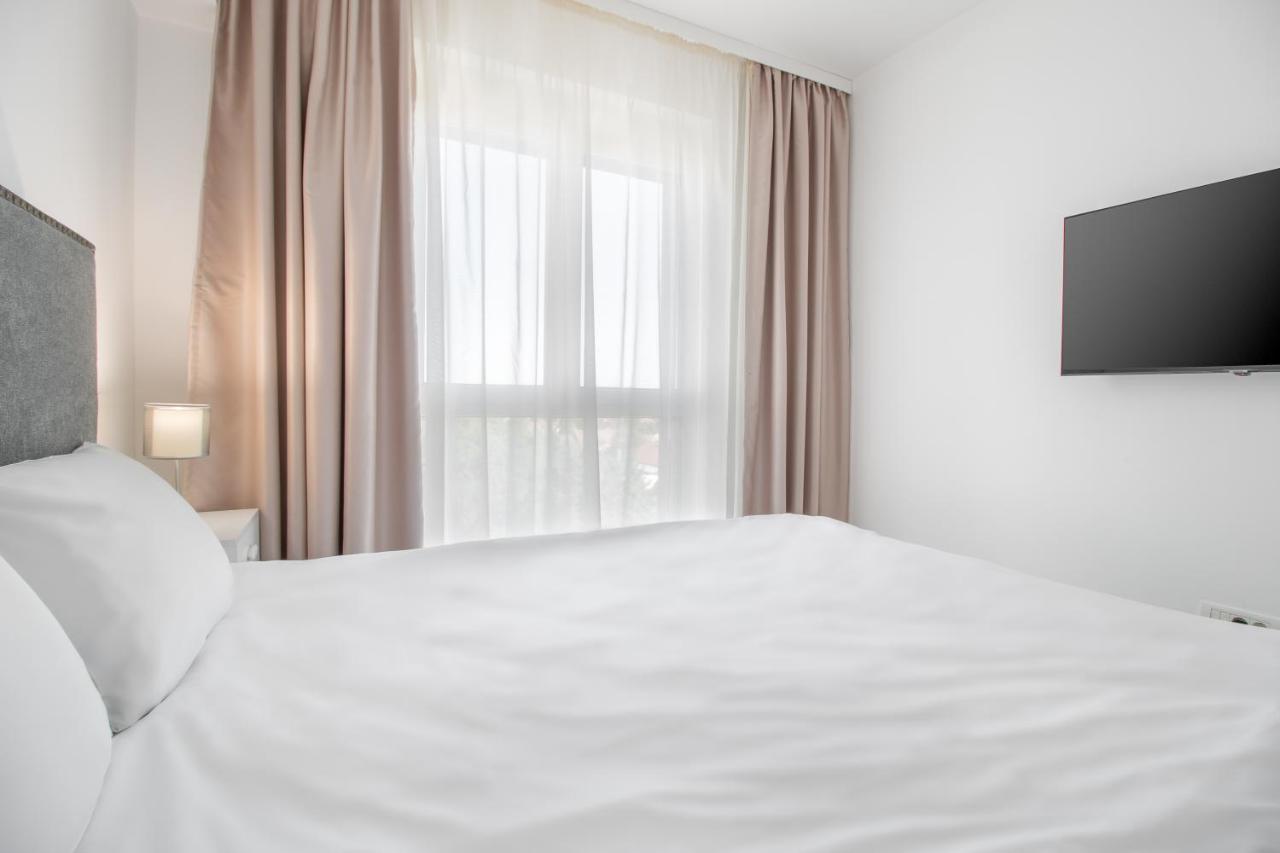 Vancouver Flat Oradea Buitenkant foto