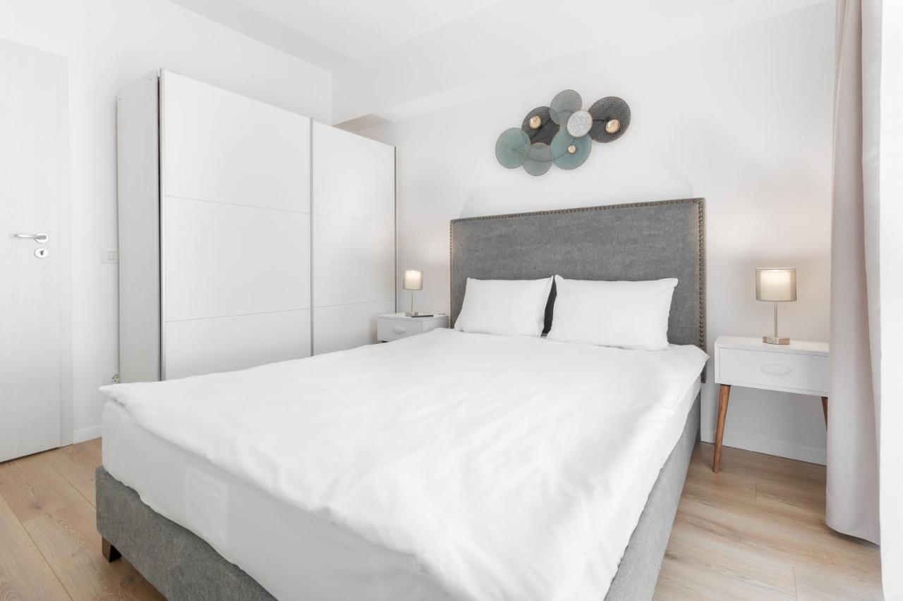Vancouver Flat Oradea Buitenkant foto